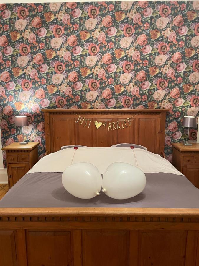 Bed and Breakfast Domaine La Rose Caylus Exteriér fotografie